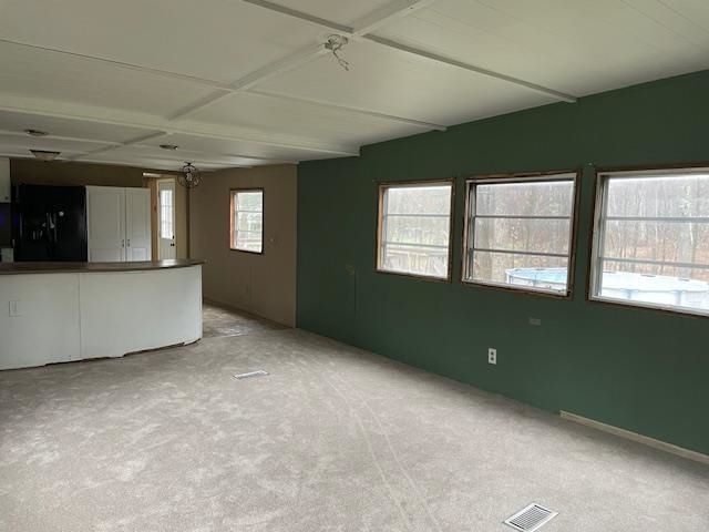 10 Fox Lane, Rochester, NH 03867