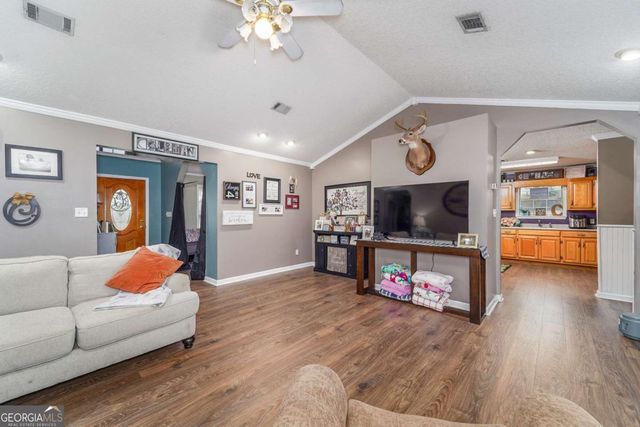 5625 Wooddell Drive, Waycross, GA 31503