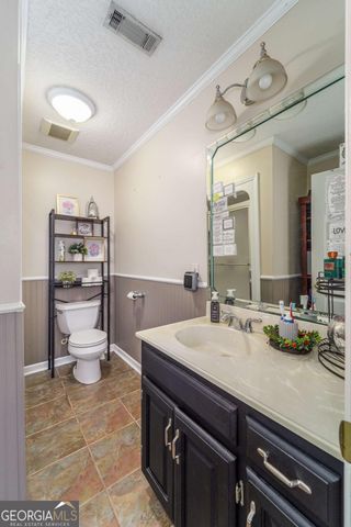 5625 Wooddell Drive, Waycross, GA 31503