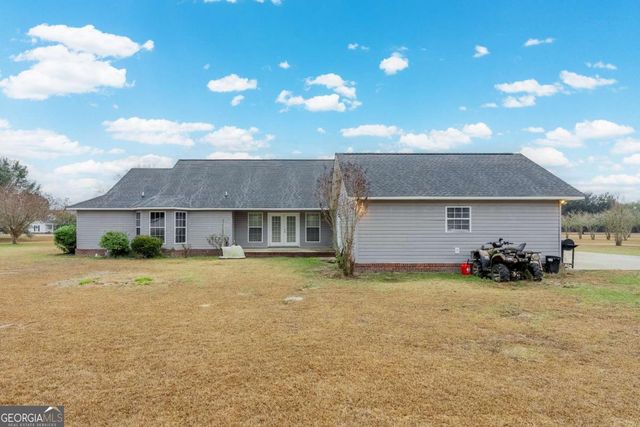 5625 Wooddell Drive, Waycross, GA 31503