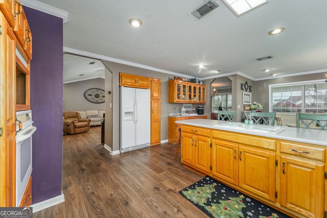 5625 Wooddell Drive, Waycross, GA 31503