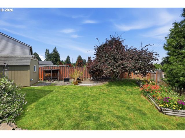 51276 Sw REMBRANDT Dr, Scappoose, OR 97056