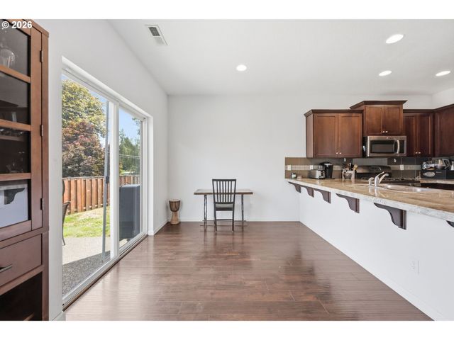 51276 Sw REMBRANDT Dr, Scappoose, OR 97056