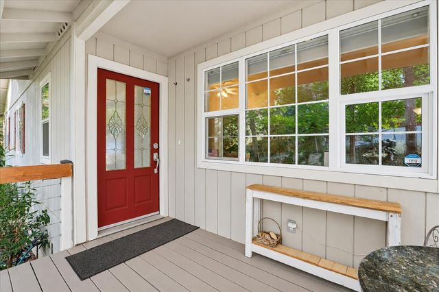 11849 Oracle Dr, Grass Valley, CA 95949