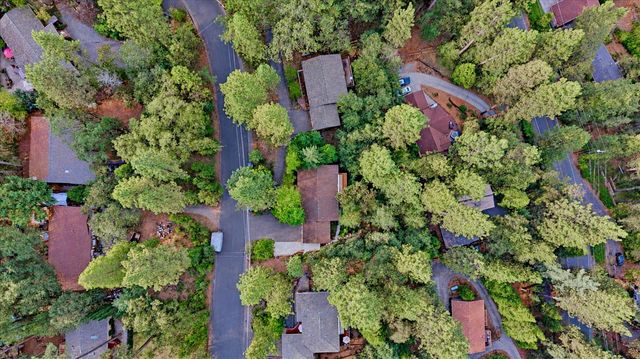 11849 Oracle Dr, Grass Valley, CA 95949