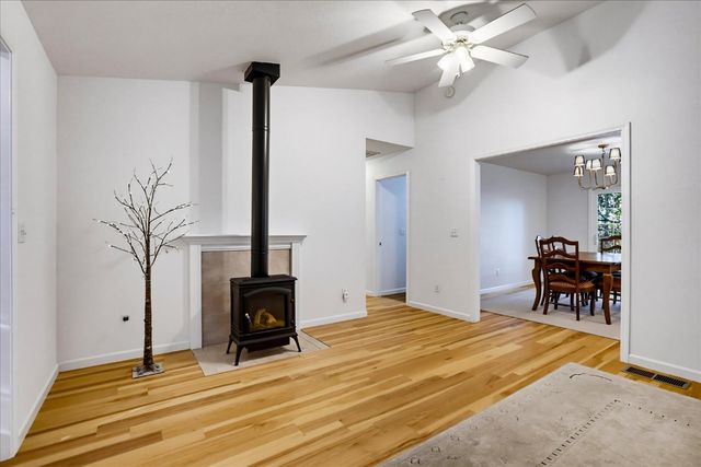 11849 Oracle Dr, Grass Valley, CA 95949