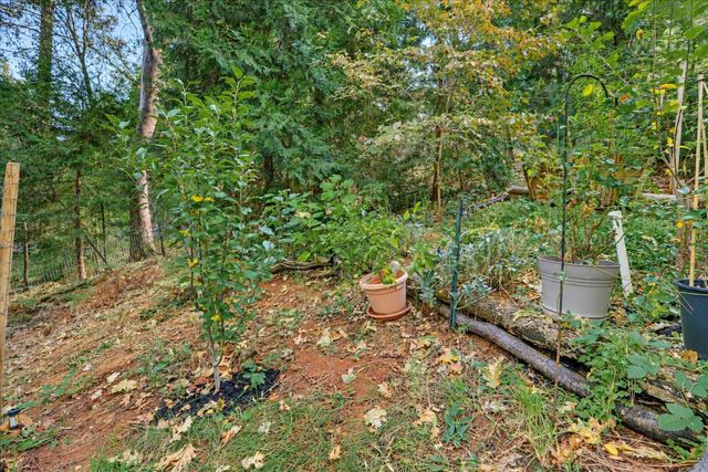 11849 Oracle Dr, Grass Valley, CA 95949