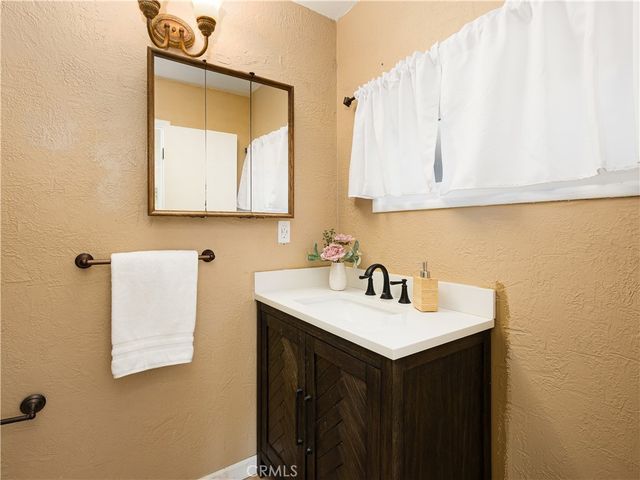 5 Brokenbow Lane, Rolling Hills Estates, CA 90274