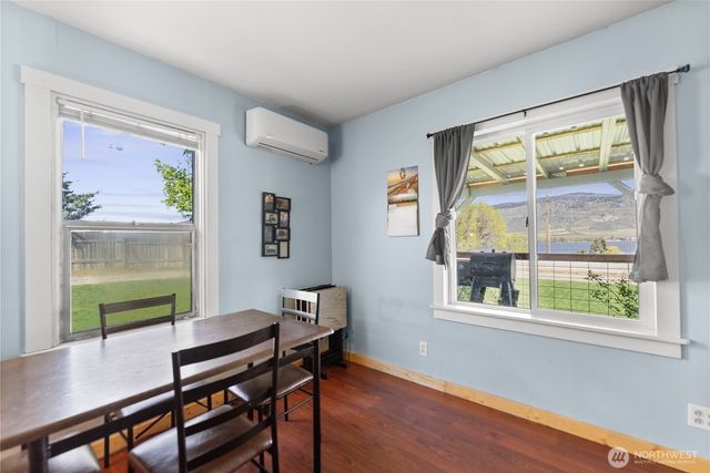 6 Salam Lane, Oroville, WA 98844