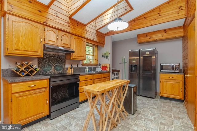 2436 LINDA LN, Jarrettsville, MD 21084