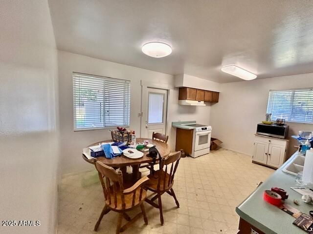 11102 W SOUTHERN Avenue, Tolleson, AZ 85353