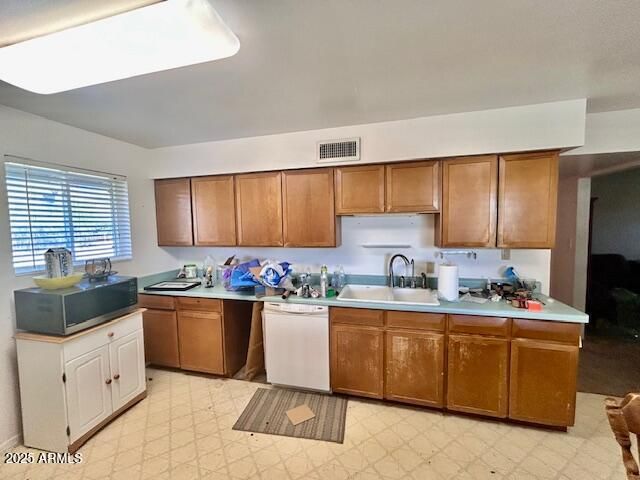 11102 W SOUTHERN Avenue, Tolleson, AZ 85353