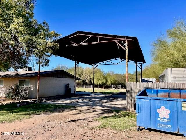 11102 W SOUTHERN Avenue, Tolleson, AZ 85353
