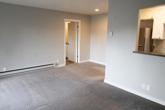 500 W Middlefield Road 122, Mountain View, CA 94043