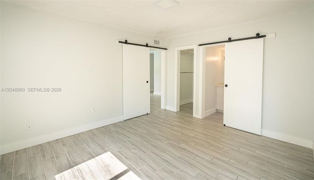 810 Salzedo St 15, Coral Gables, FL 33134