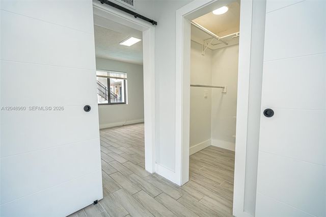810 Salzedo St 15, Coral Gables, FL 33134