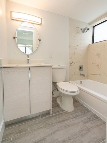 810 Salzedo St 15, Coral Gables, FL 33134