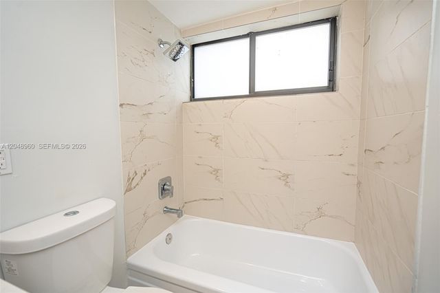 810 Salzedo St 15, Coral Gables, FL 33134