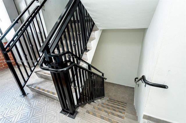 810 Salzedo St 15, Coral Gables, FL 33134