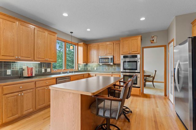 13831 Clare Downs Way, Rosemount, MN 55068