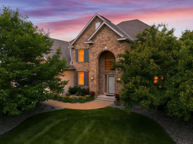 13831 Clare Downs Way, Rosemount, MN 55068