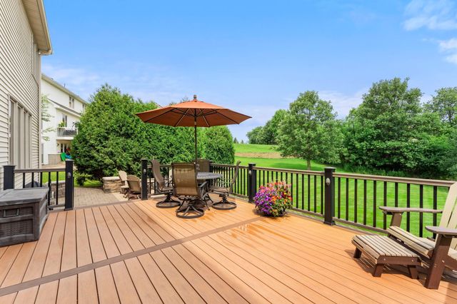 13831 Clare Downs Way, Rosemount, MN 55068