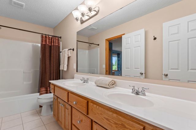 13831 Clare Downs Way, Rosemount, MN 55068