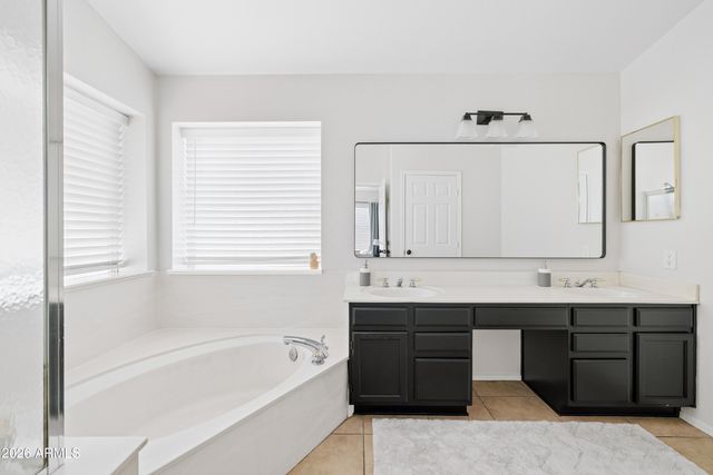 8925 W TIERRA BUENA Lane, Peoria, AZ 85382