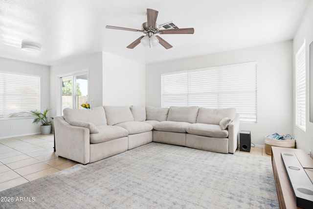 8925 W TIERRA BUENA Lane, Peoria, AZ 85382