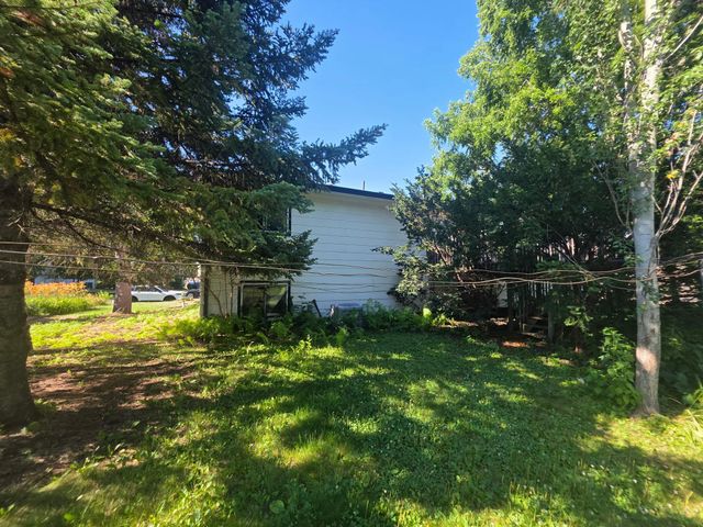 6908 64th Avenue N, Brooklyn Park, MN 55428