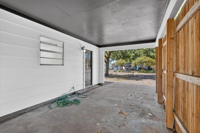 1018 Jardin Drive, Mesquite, TX 75149