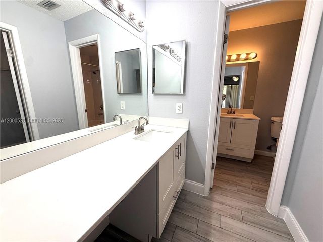 802 Constitution Dr 802D, Homestead, FL 33034