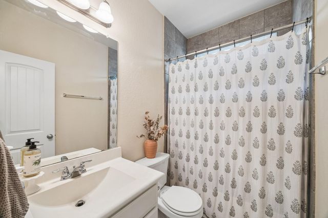 4702 Alluvial Circle, Alvin, TX 77511