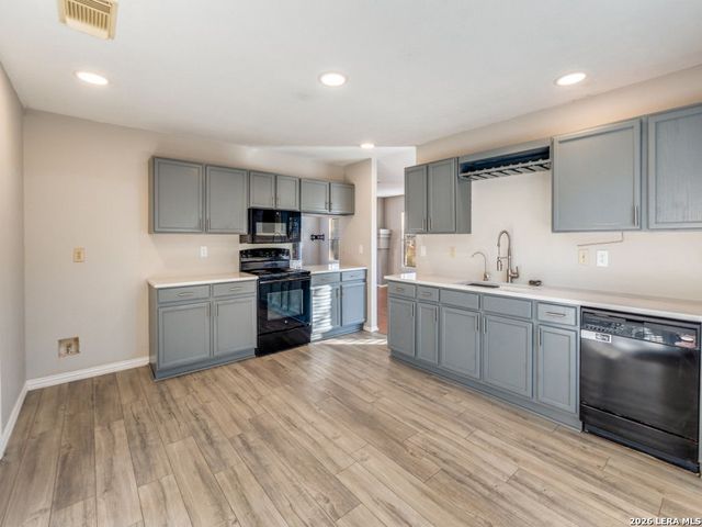 2410 Cedar Trace, San Antonio, TX 78232