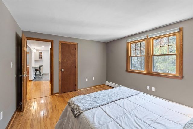 128 Beech St, Tewksbury, MA 01876
