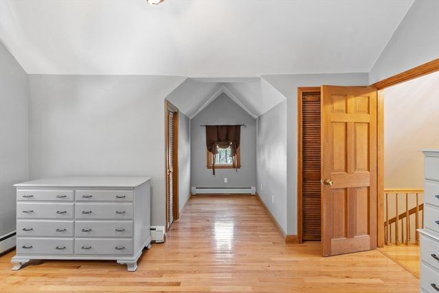 128 Beech St, Tewksbury, MA 01876