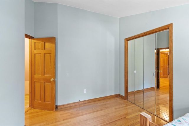 128 Beech St, Tewksbury, MA 01876
