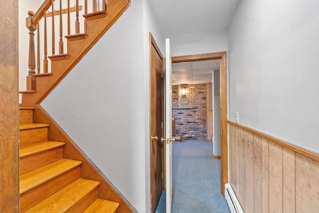 128 Beech St, Tewksbury, MA 01876