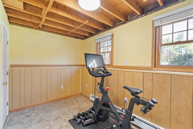 128 Beech St, Tewksbury, MA 01876