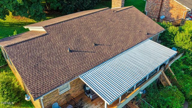 720 Redwood Drive, Mount Carmel, TN 37645
