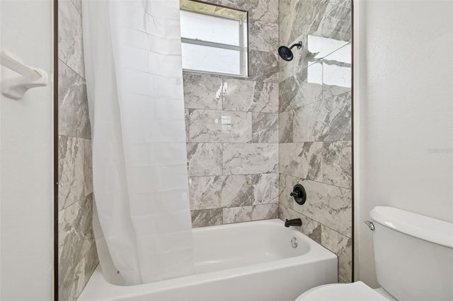 3311 STONEBRIDGE TRAIL, Valrico, FL 33596