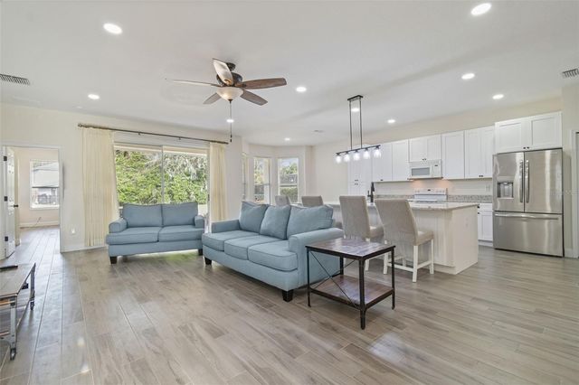 3311 STONEBRIDGE TRAIL, Valrico, FL 33596