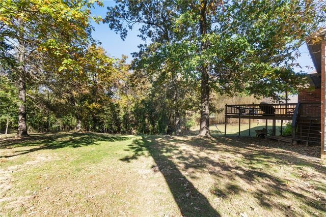 13708 Crazy Horse Drive, Rogers, AR 72758