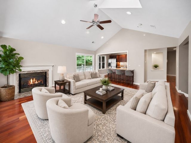 58 Village Drive 58, Quincy, MA 02169
