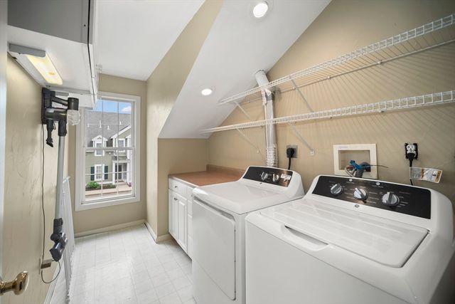 58 Village Drive 58, Quincy, MA 02169