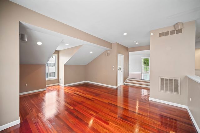 58 Village Drive 58, Quincy, MA 02169