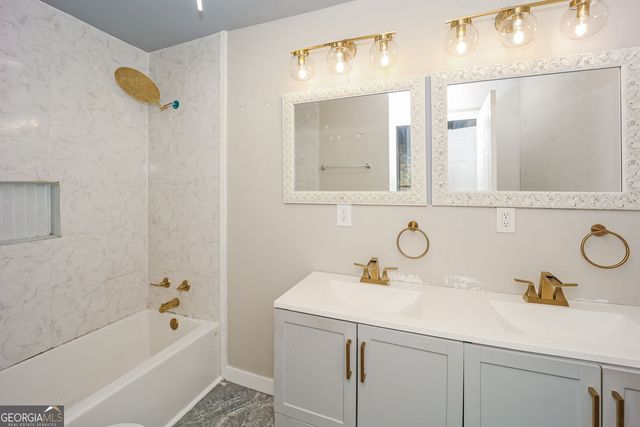 766 Cascade Drive, Forest Park, GA 30297