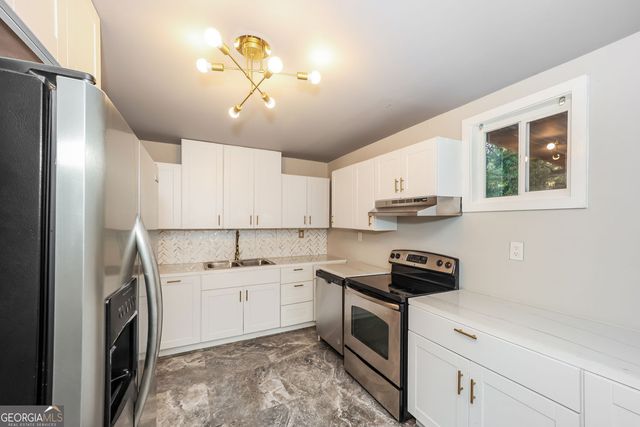 766 Cascade Drive, Forest Park, GA 30297