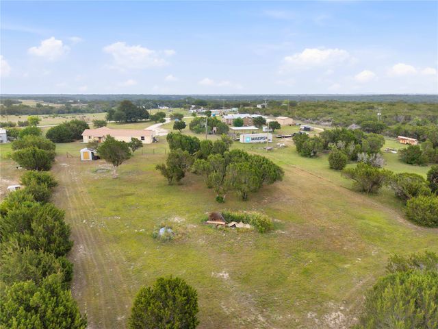 1400 Private Road 701, Stephenville, TX 76401