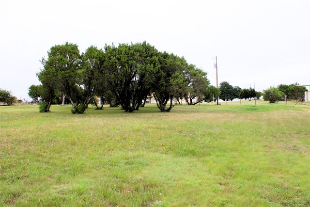 1400 Private Road 701, Stephenville, TX 76401